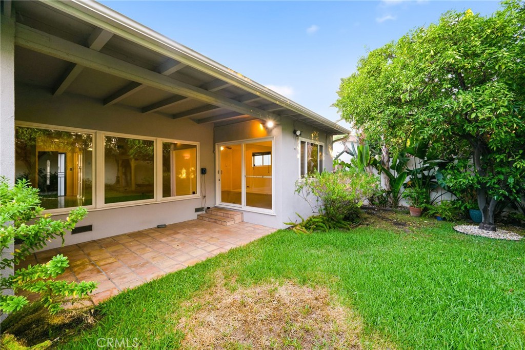 6928 Vanscoy Property Photo 30