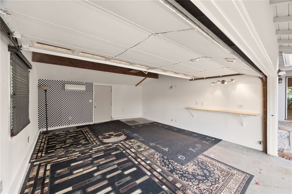 6928 Vanscoy Property Photo 35