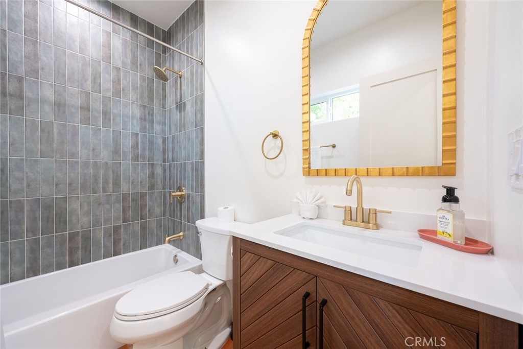 613 W Olive 1 Property Photo 18