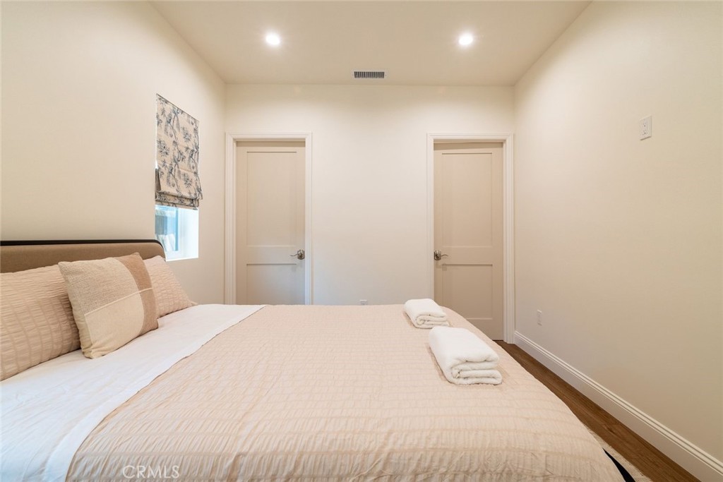 613 W Olive 1 Property Photo 27