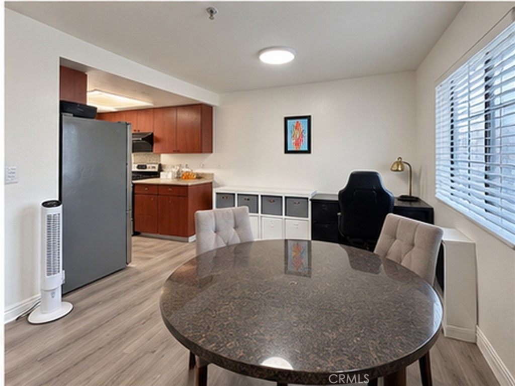 414 S Santa Anita 7 Property Photo 4