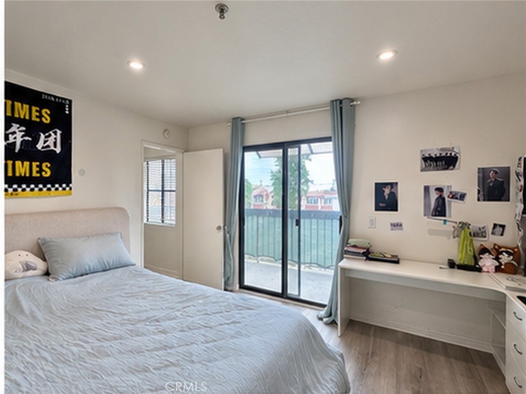 414 S Santa Anita 7 Property Photo 7