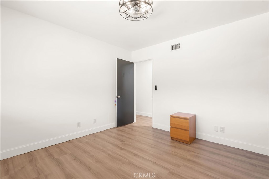 1740 Deerhaven Property Photo 36