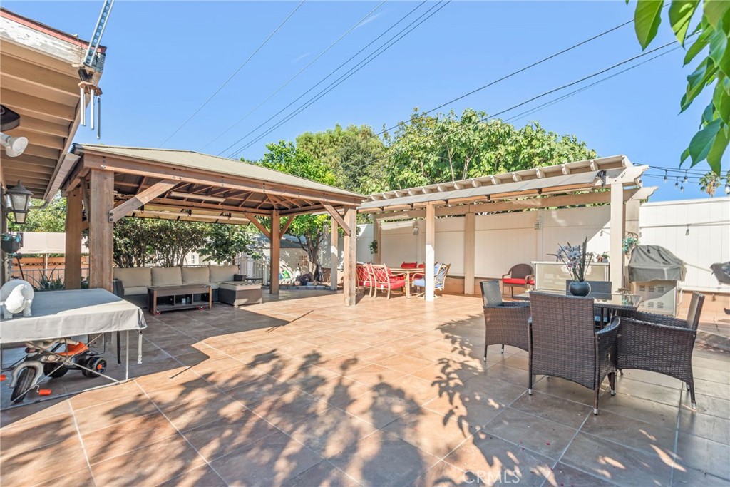 1740 Deerhaven Property Photo 47