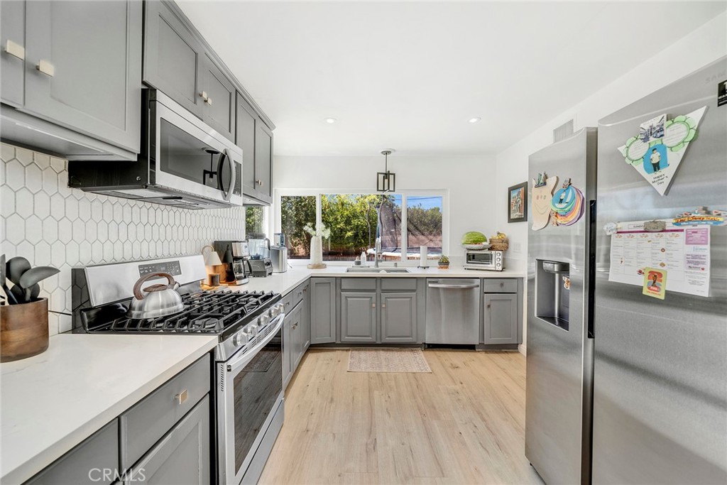12628 Ramona Ave Property Photo 15
