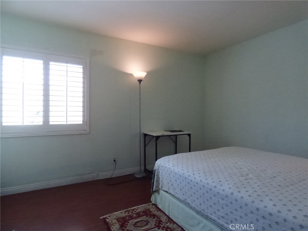 12828 Ramona Boulevard 112 Property Photo 5