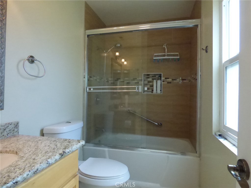 12828 Ramona Boulevard 112 Property Photo 6