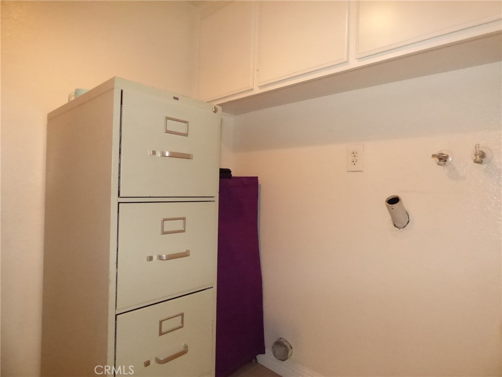 12828 Ramona Boulevard 112 Property Photo 8