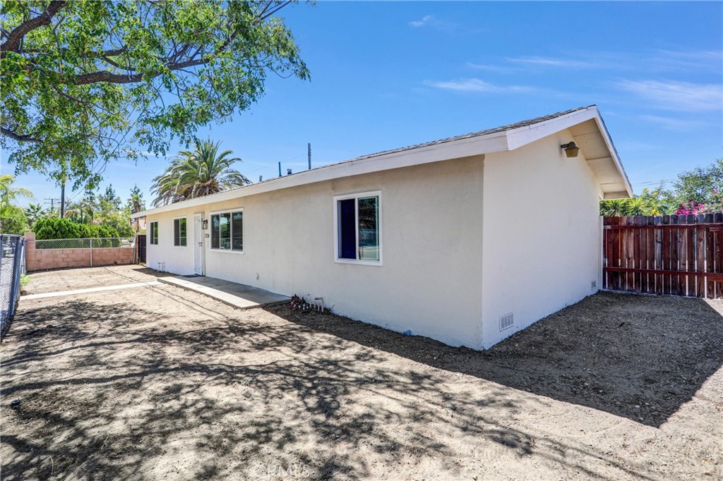 7716 Juniper Avenue Property Photo 2