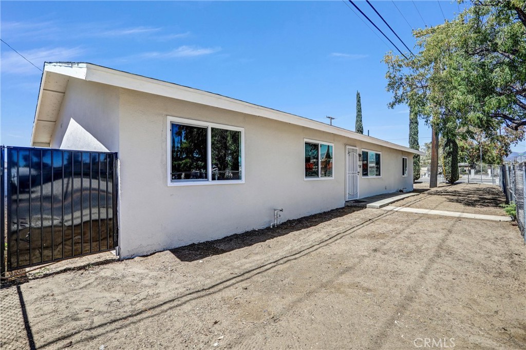 7716 Juniper Avenue Property Photo 3