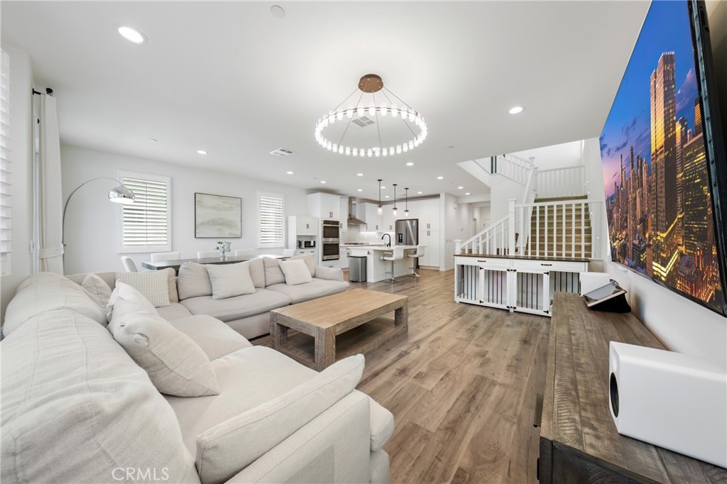 16405 Globetrotter Property Photo 3