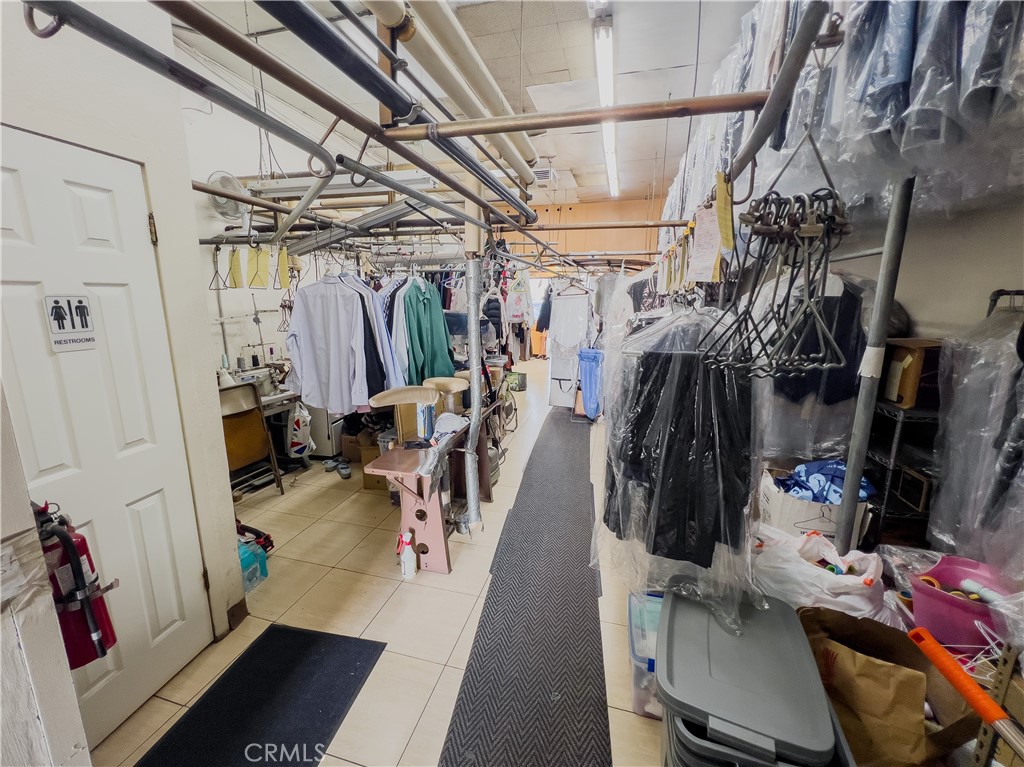 925 W Valley Blvd. Property Photo 13