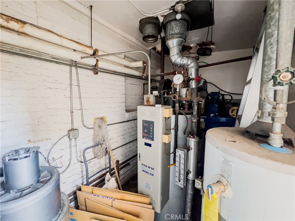 925 W Valley Blvd. Property Photo 25