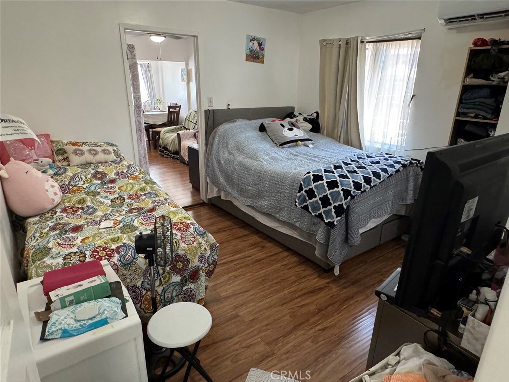 231 S Hicks Avenue Property Photo 4
