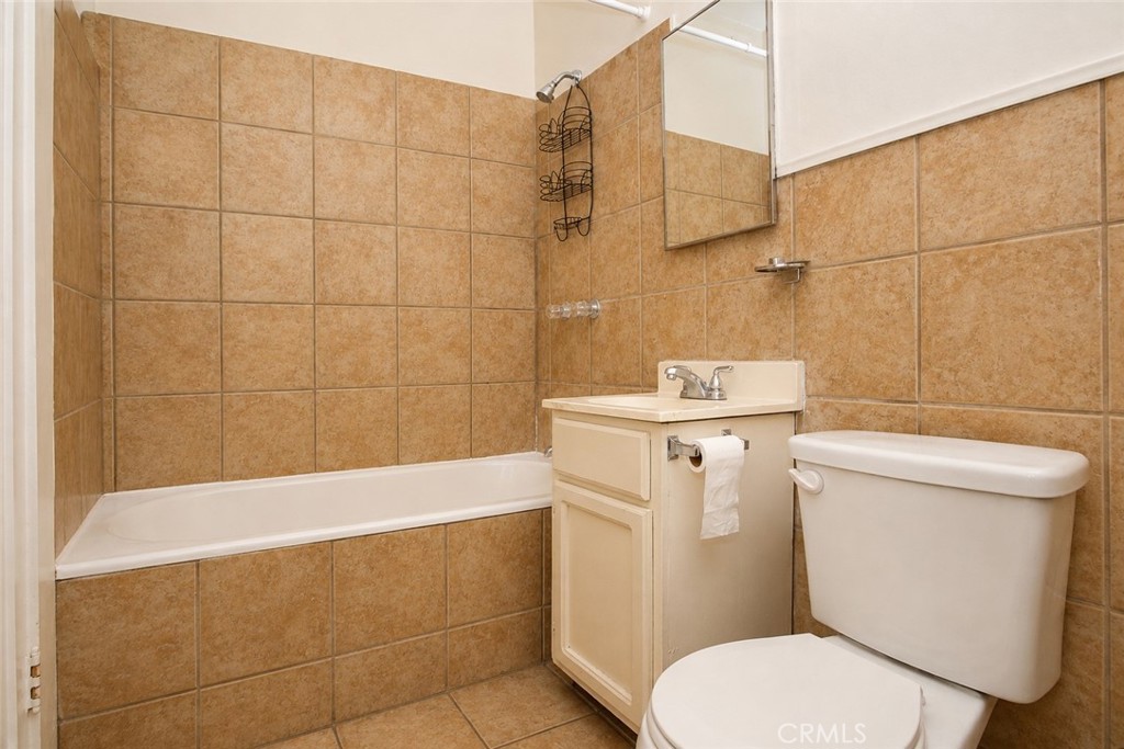 2681 Orchard Property Photo 6