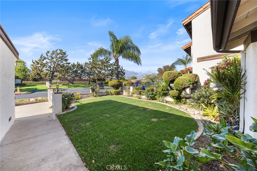 1366 Branch Property Photo 3