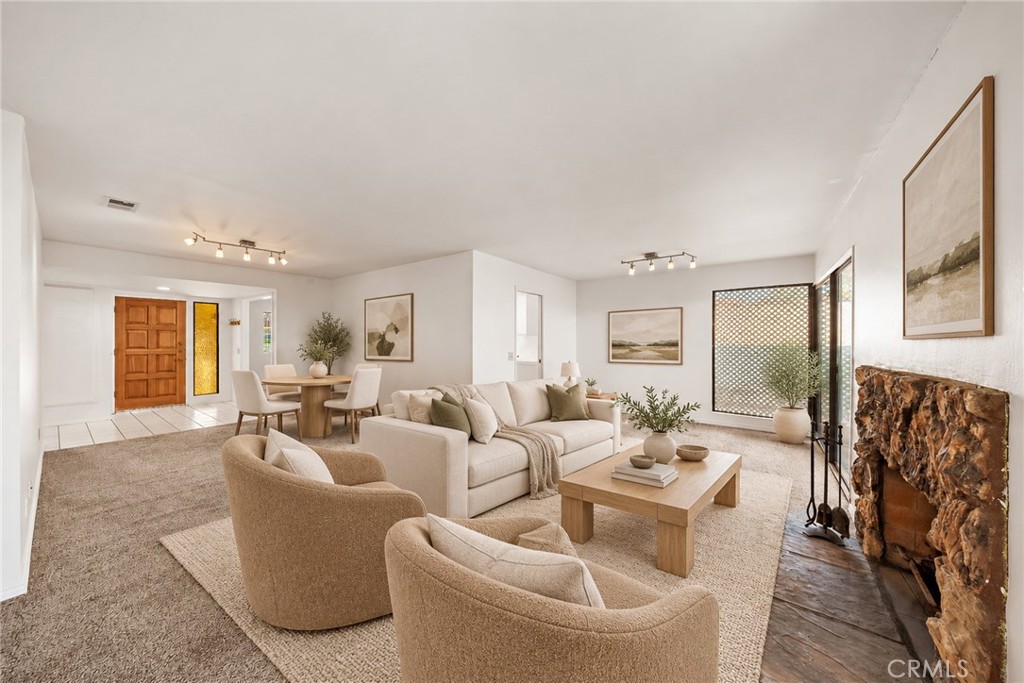 1366 Branch Property Photo 11