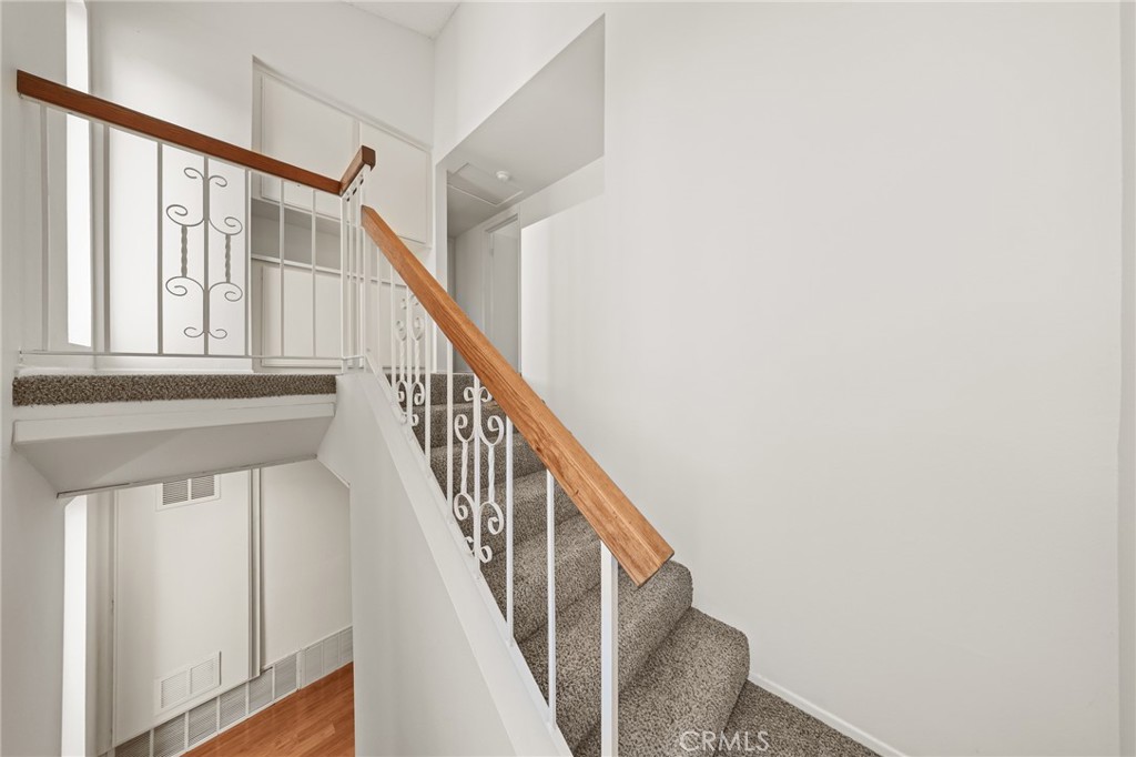 1366 Branch Property Photo 37