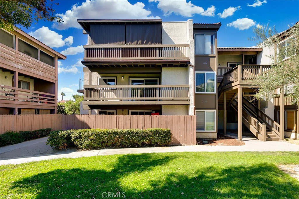 1104 S Citron Property Photo 12