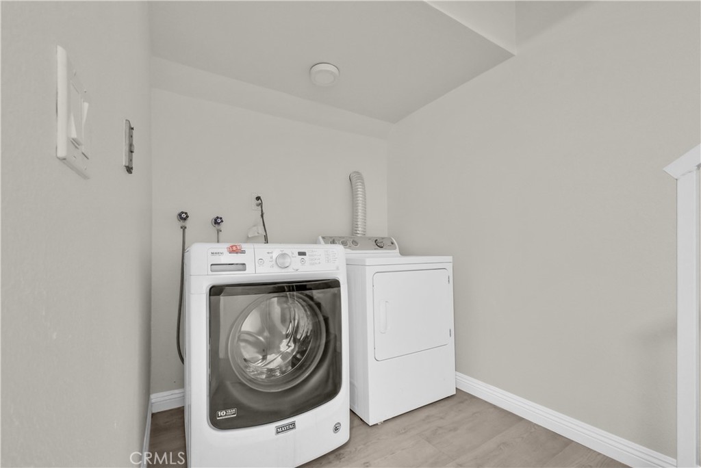 105 S Marguerita Avenue F Property Photo 14