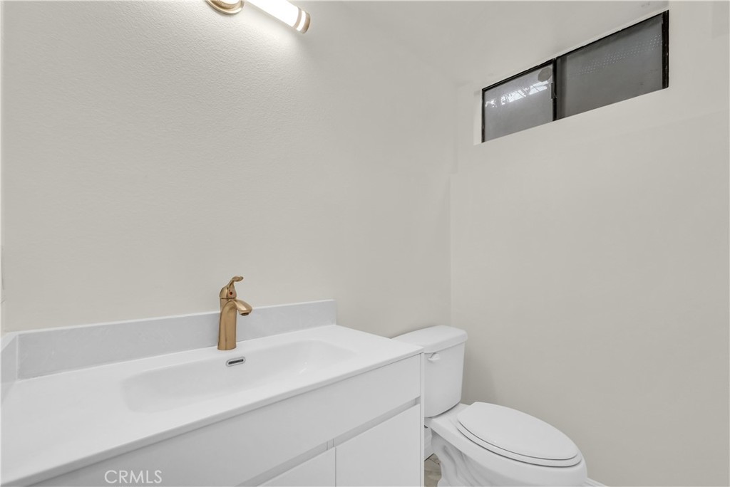 105 S Marguerita Avenue F Property Photo 15