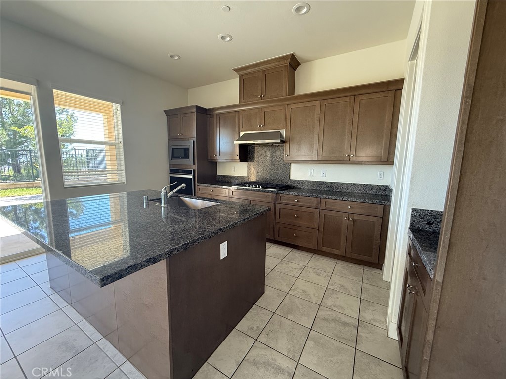 19042 Martino Court Property Photo 8