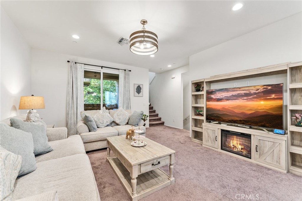 12158 Stratus Drive Property Photo 1