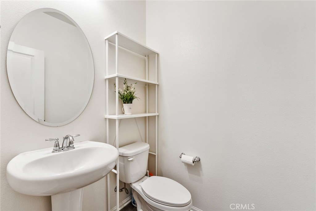 12158 Stratus Drive Property Photo 11