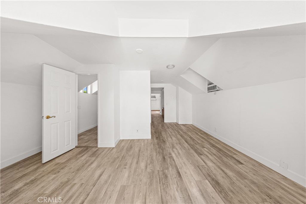 1147 S Westlake Avenue Property Photo 59