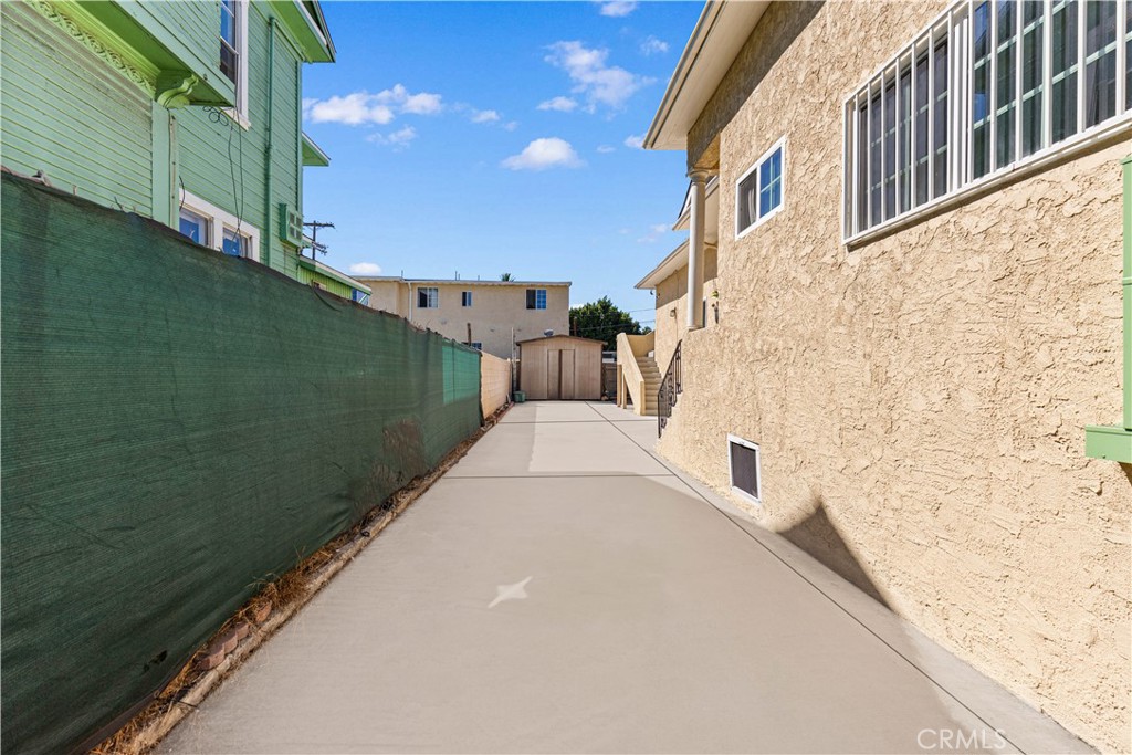 1147 S Westlake Avenue Property Photo 72