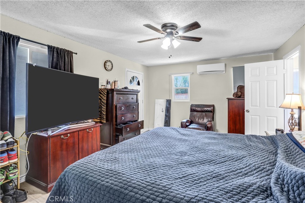 4832 Mitchell Avenue Property Photo 8