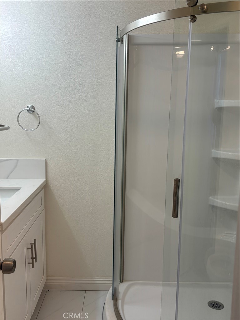 1022 S Marengo Property Photo 8