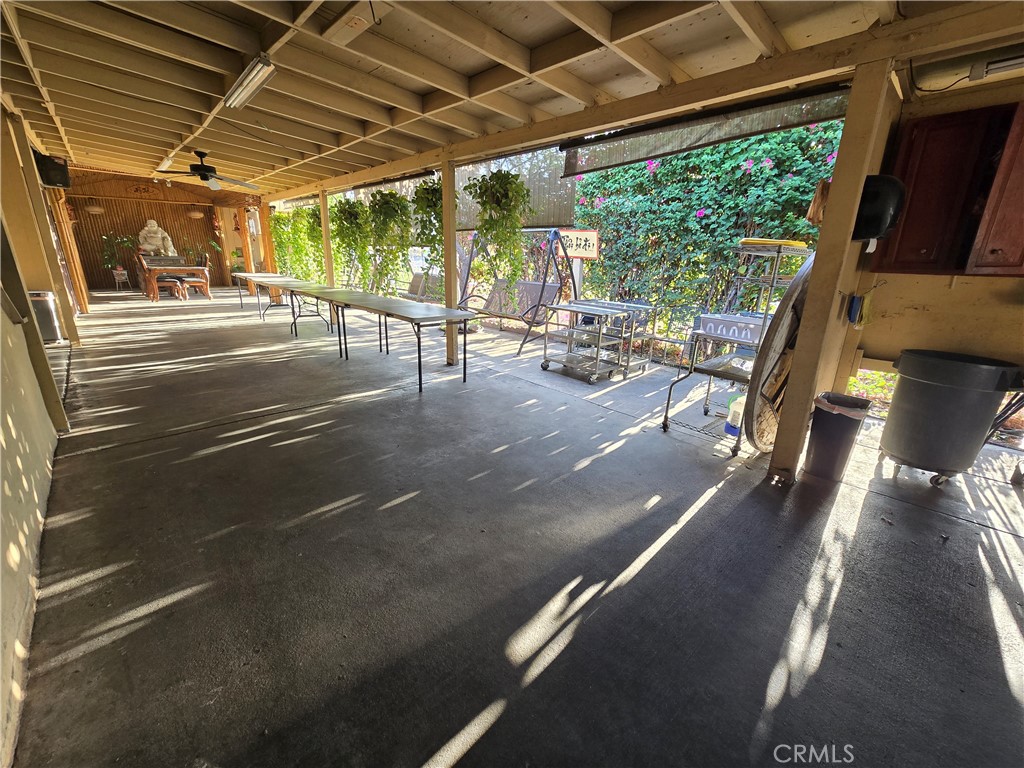 2138 W West Lincoln Property Photo 5