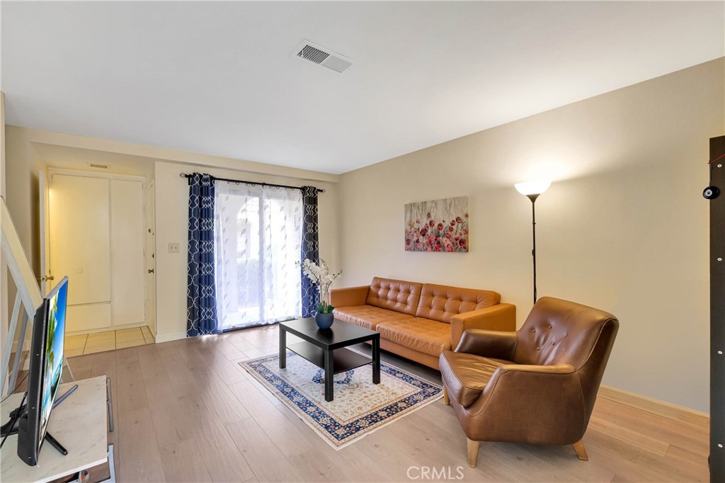 412 N Ynez Ave L Property Photo 6