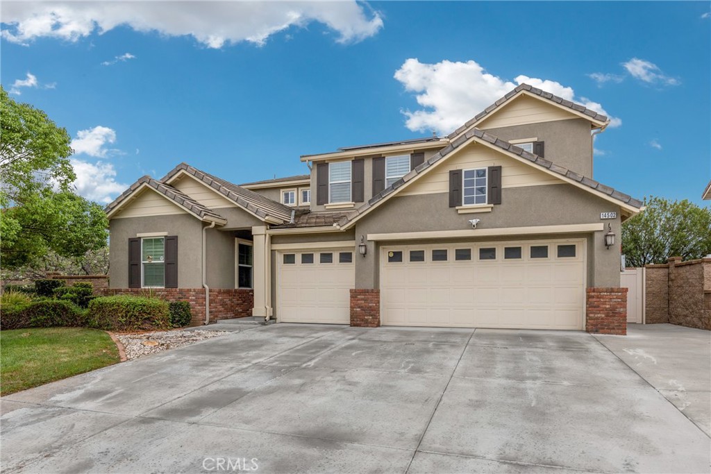 14502 Badger Property Photo 3