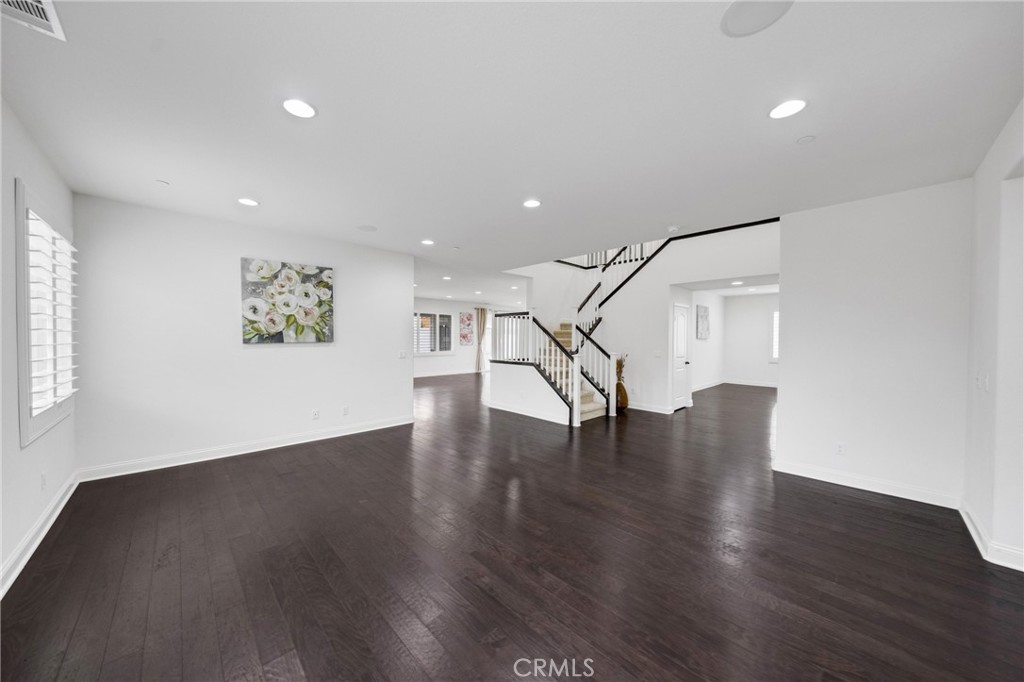 14502 Badger Property Photo 6