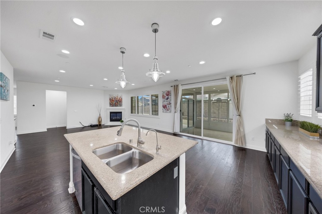14502 Badger Property Photo 28