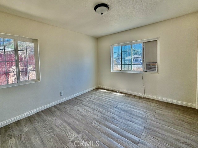 9492 Evergreen Property Photo 8