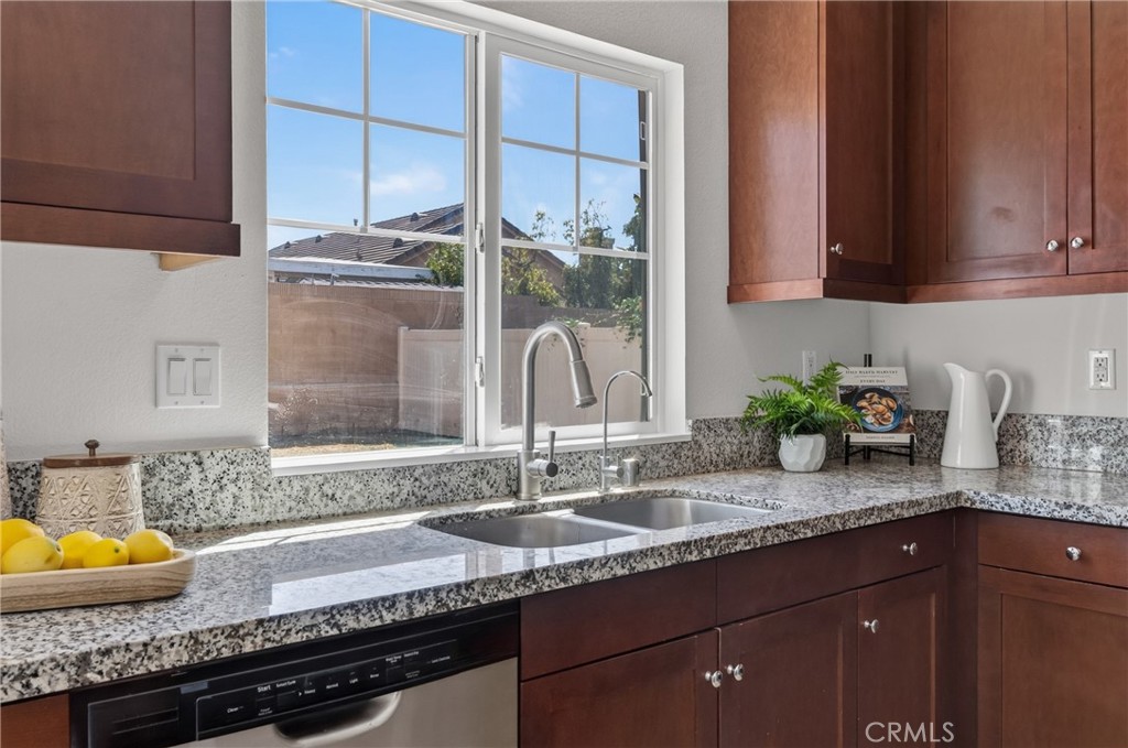 10957 Coalinga Property Photo 13