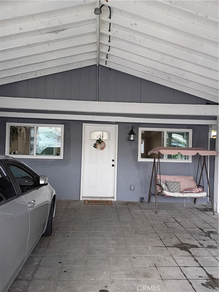 906 Larchwood Avenue Property Photo 1