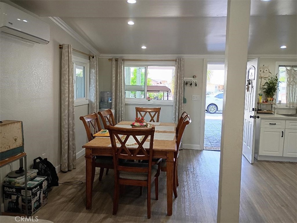 906 Larchwood Avenue Property Photo 10