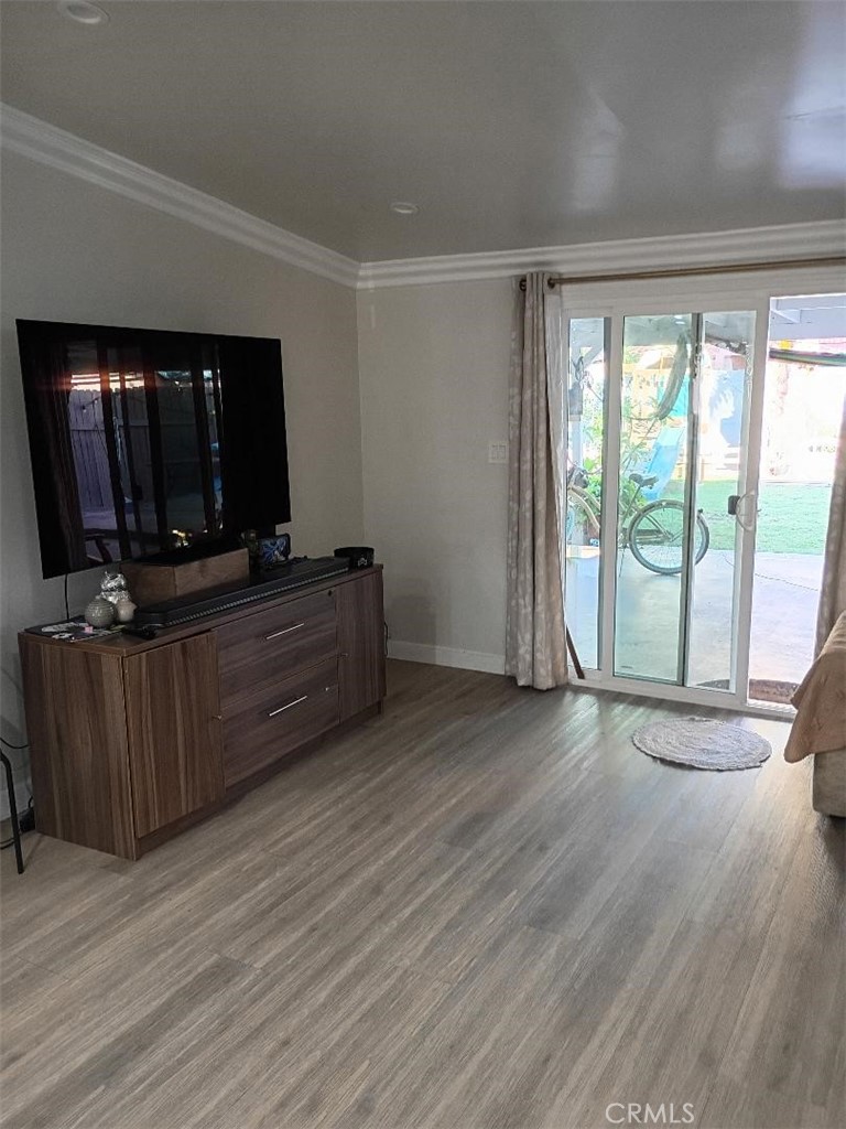 906 Larchwood Avenue Property Photo 12
