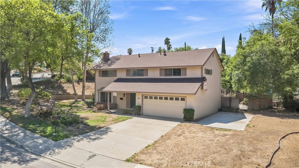 160 Masters Property Photo 2