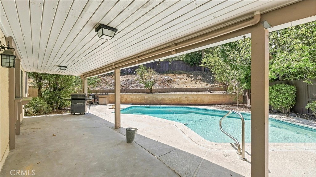 160 Masters Property Photo 27