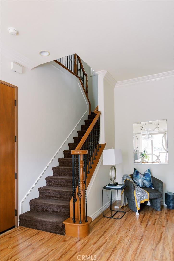 156 El Dorado St #c Property Photo 5