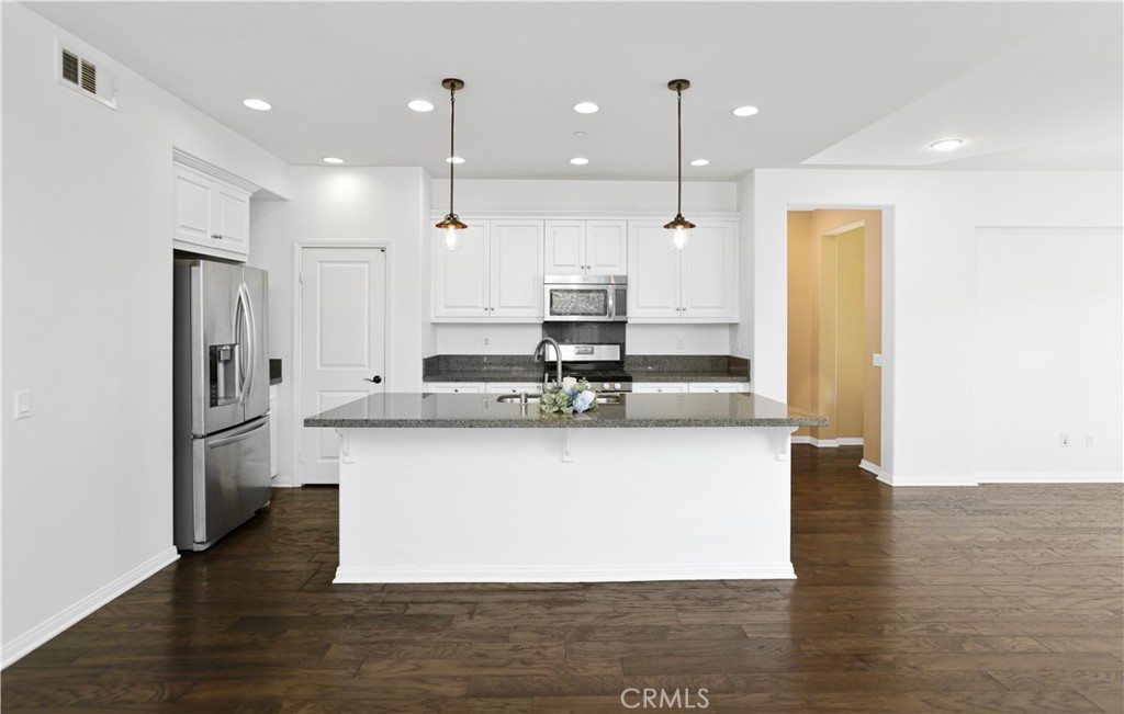 6681 Eucalyptus Avenue Property Photo 7