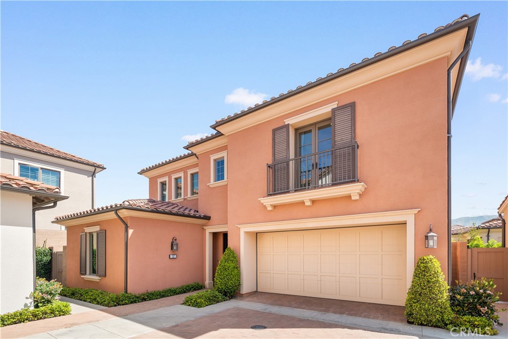 117 Donati Property Photo 1