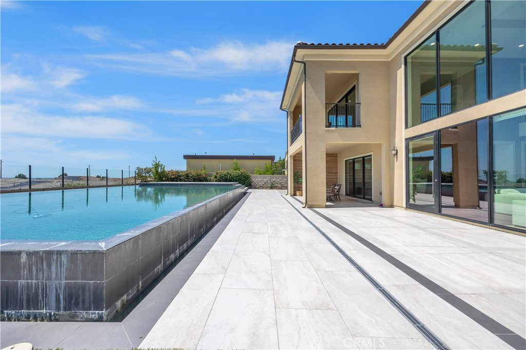 18420 Tytris Property Photo 12