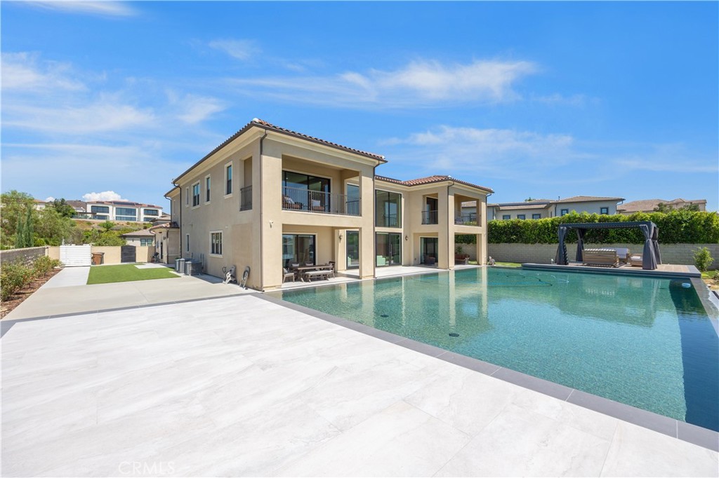 18420 Tytris Property Photo 13