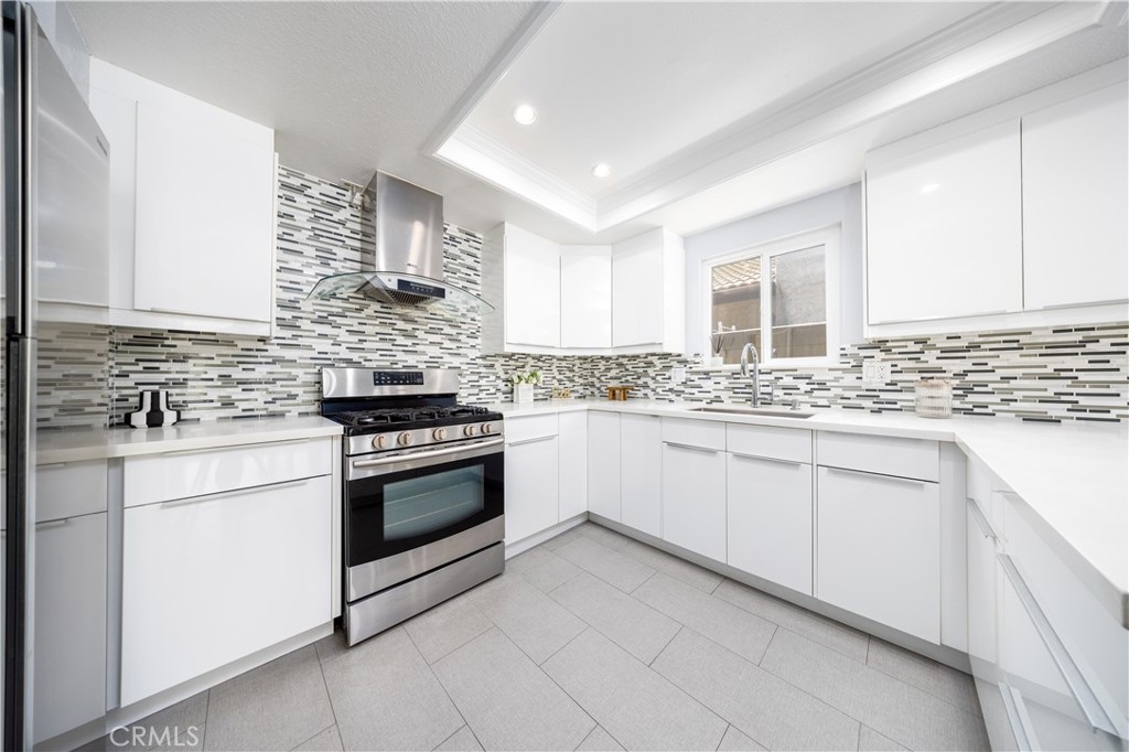 13706 Monterey Property Photo 6